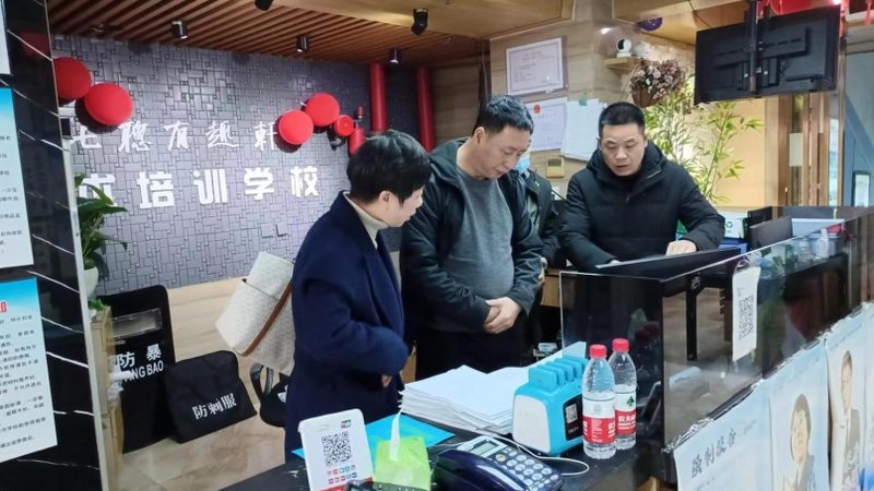 餐饮技术培训流程揭秘：从入门到精通的必经之路**